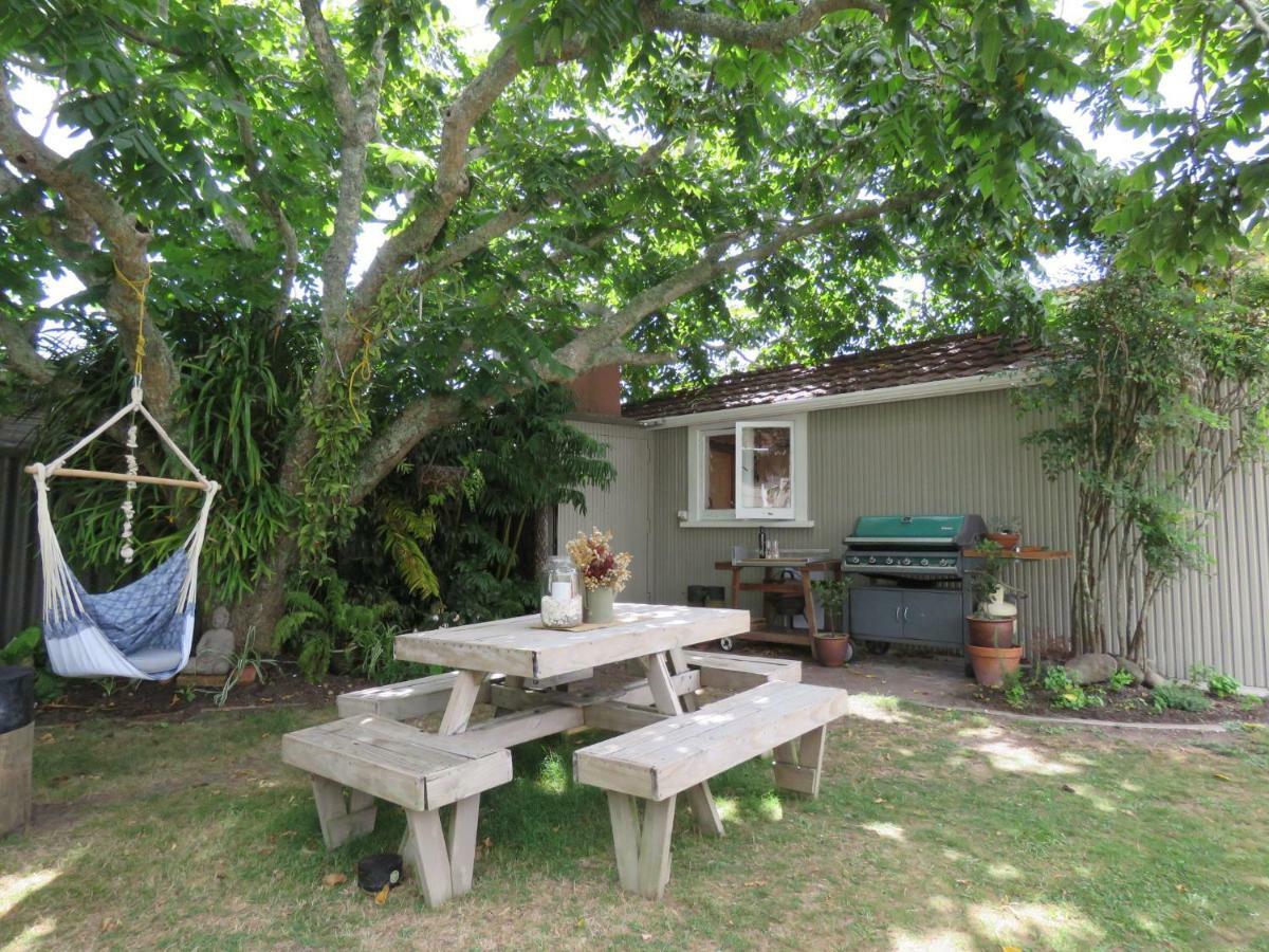 Hotel Pohutukawa Bach Whangarei Exterior foto